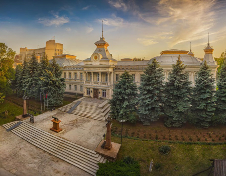 Square in Chisinau